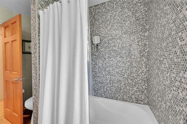 1500 W Ridge Road, Littleton, CO 80120