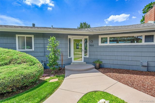 1500 W Ridge Road, Littleton, CO 80120
