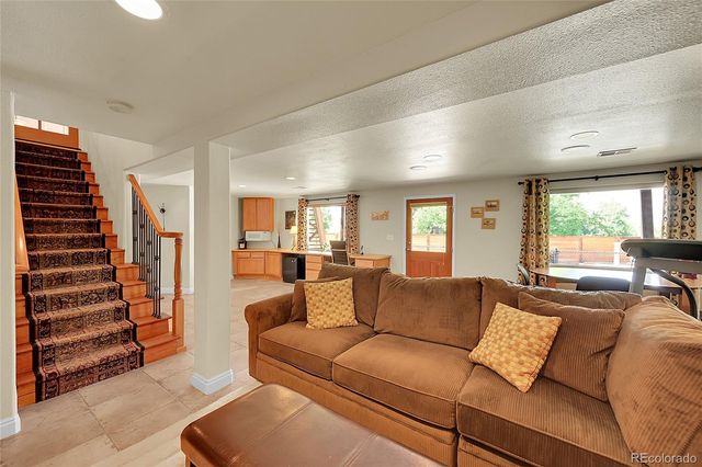 1500 W Ridge Road, Littleton, CO 80120