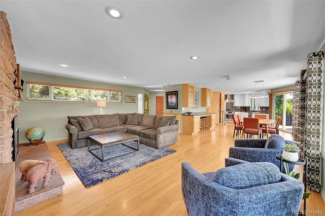 1500 W Ridge Road, Littleton, CO 80120