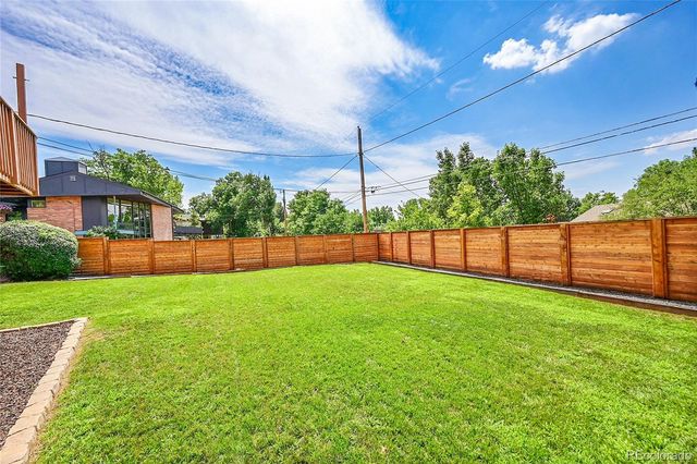 1500 W Ridge Road, Littleton, CO 80120