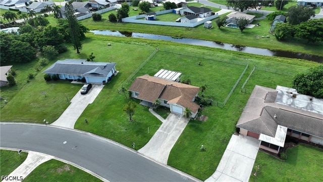 1414 Alwynne DR, Lehigh Acres, FL 33936