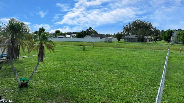 1414 Alwynne DR, Lehigh Acres, FL 33936