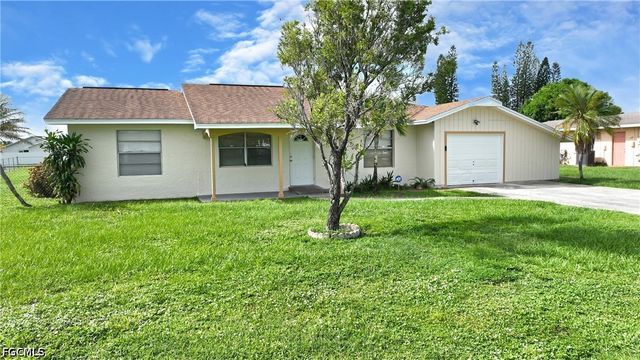 1414 Alwynne DR, Lehigh Acres, FL 33936