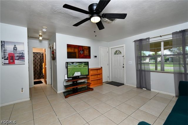 1414 Alwynne DR, Lehigh Acres, FL 33936