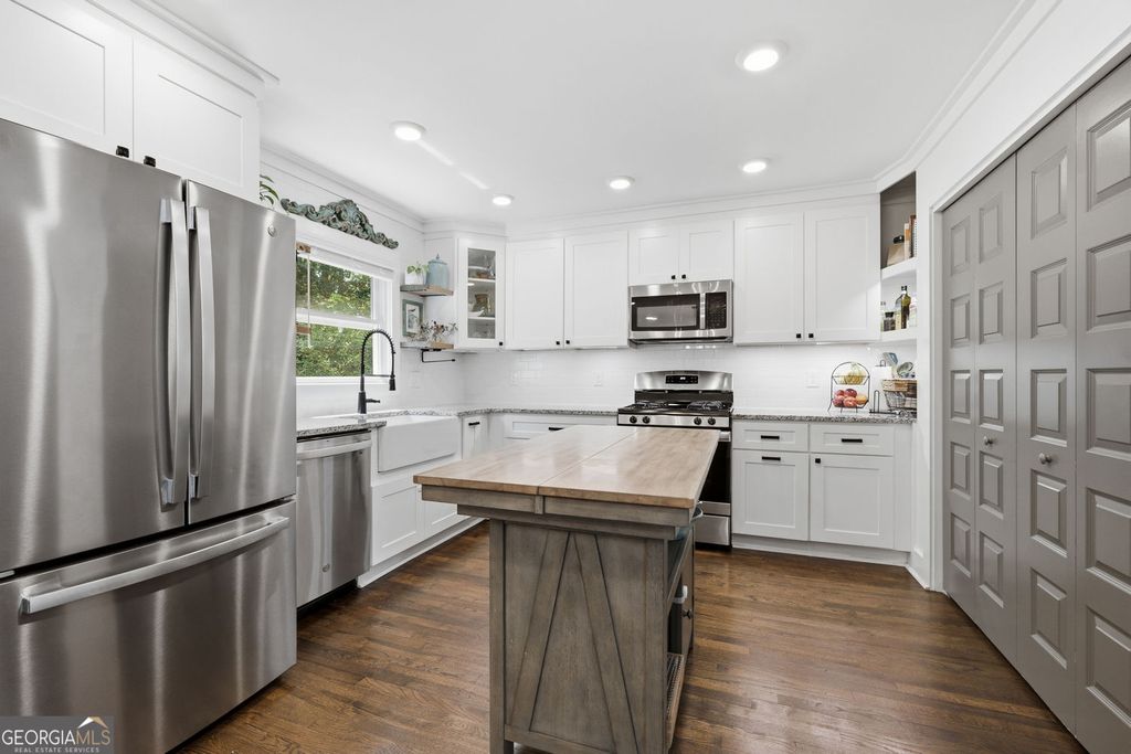 2344 Old Spring Road SE, Smyrna, GA 30080