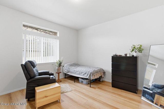 1083 N Tubsgate CT, Post Falls, ID 83854