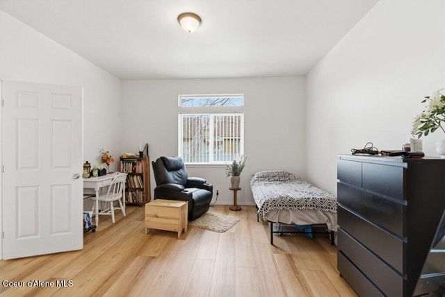 1083 N Tubsgate CT, Post Falls, ID 83854