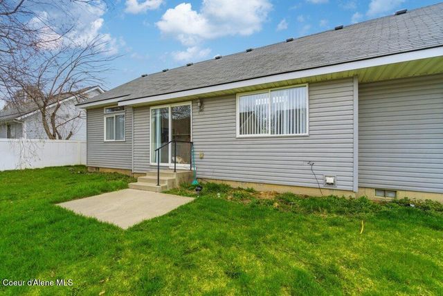 1083 N Tubsgate CT, Post Falls, ID 83854