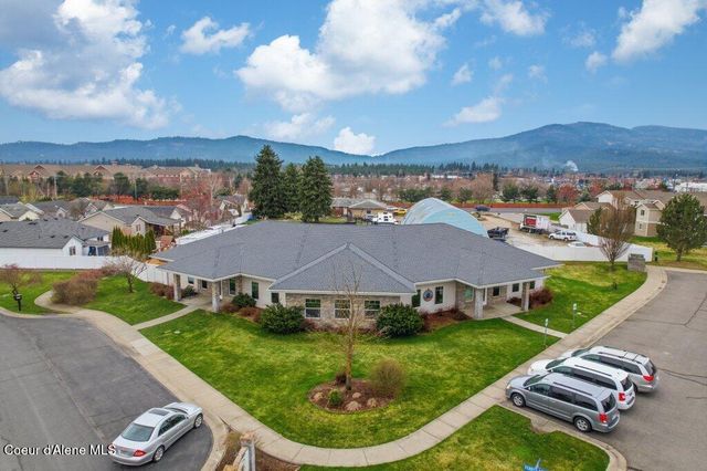 1083 N Tubsgate CT, Post Falls, ID 83854