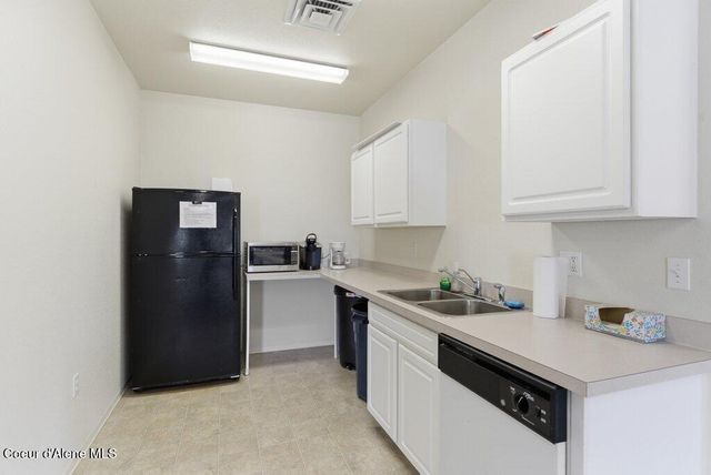 1083 N Tubsgate CT, Post Falls, ID 83854