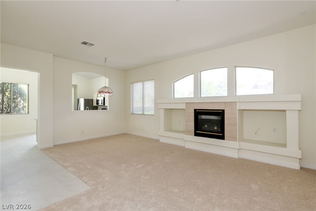 Image 6 of property listing at 1037 Novara Lane, Las Vegas, NV 89144