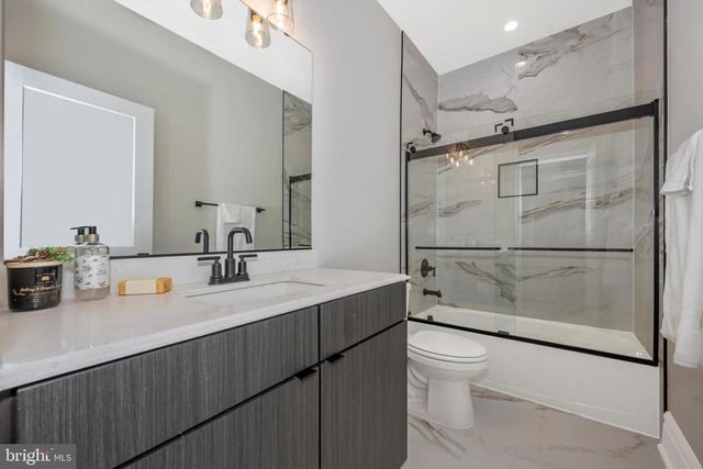 418 N MAXWELL AVE, Frederick, MD 21701