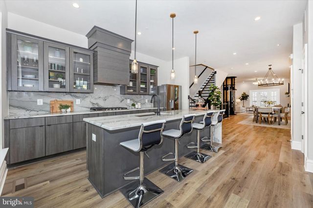 418 N MAXWELL AVE, Frederick, MD 21701