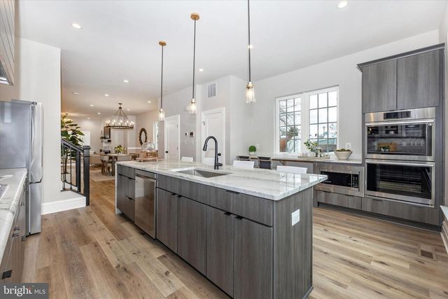 418 N MAXWELL AVE, Frederick, MD 21701