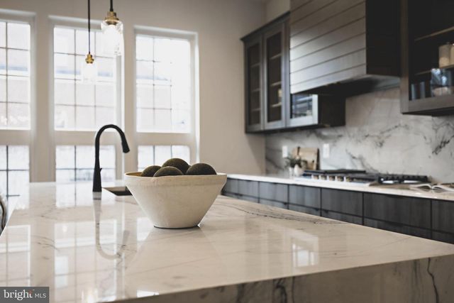 418 N MAXWELL AVE, Frederick, MD 21701