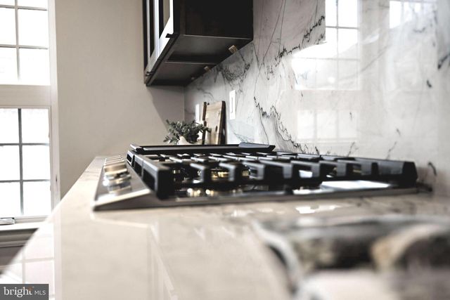 418 N MAXWELL AVE, Frederick, MD 21701