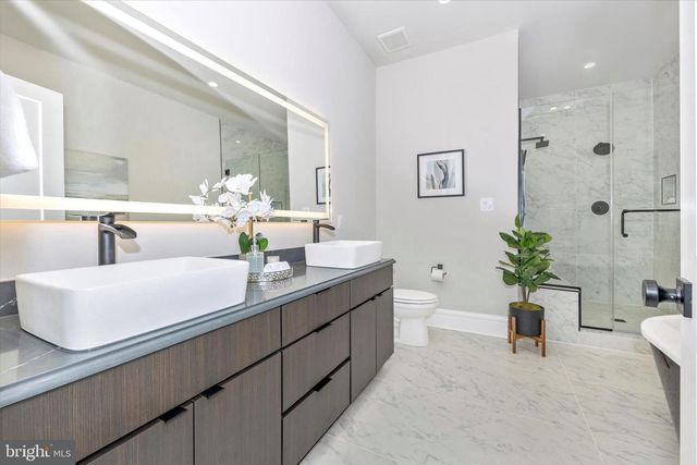 418 N MAXWELL AVE, Frederick, MD 21701