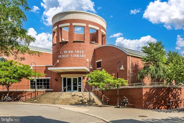 418 N MAXWELL AVE, Frederick, MD 21701