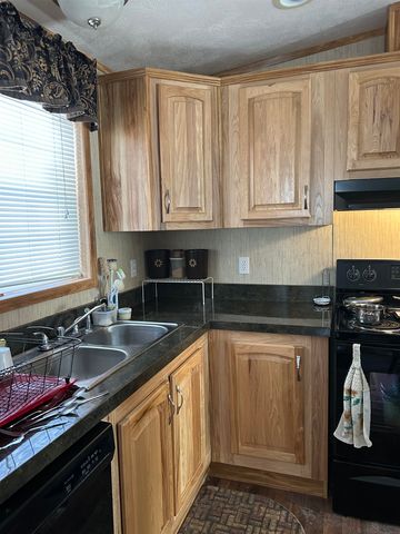 43 Fieldstone Lane, Rochester, NH 03867