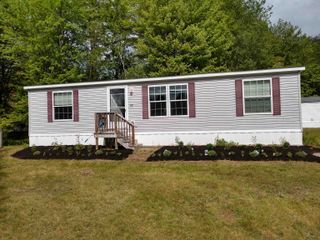 43 Fieldstone Lane, Rochester, NH 03867