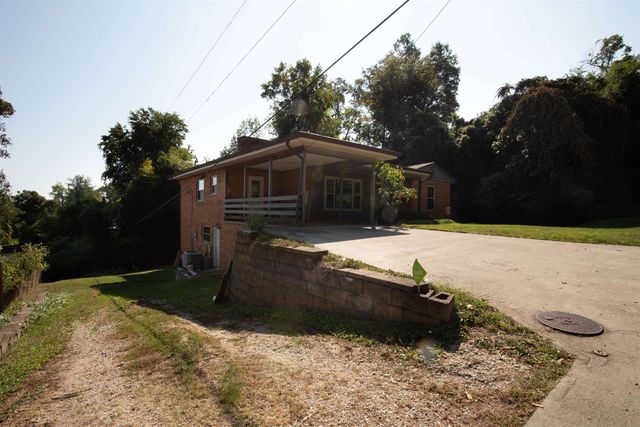 36 Kings Highway, Huntington, WV 25705