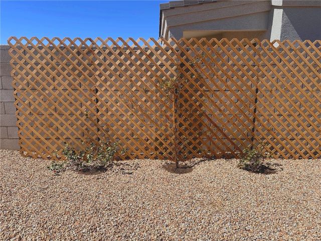 2910 E Colina Cerbat, Kingman, AZ 86409