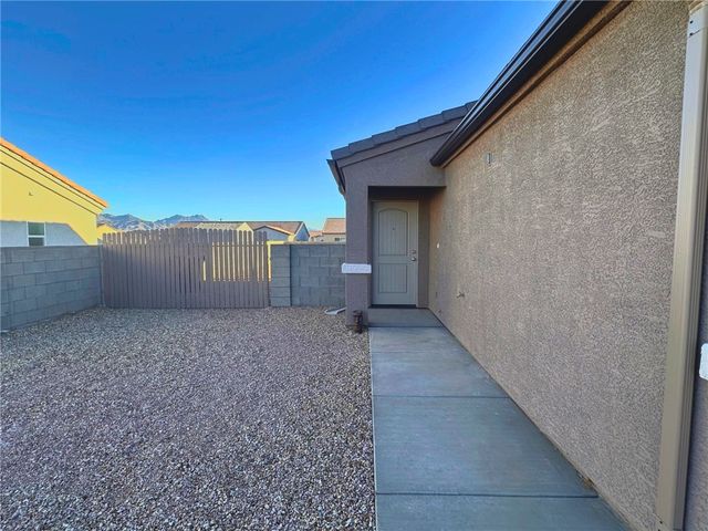 2910 E Colina Cerbat, Kingman, AZ 86409