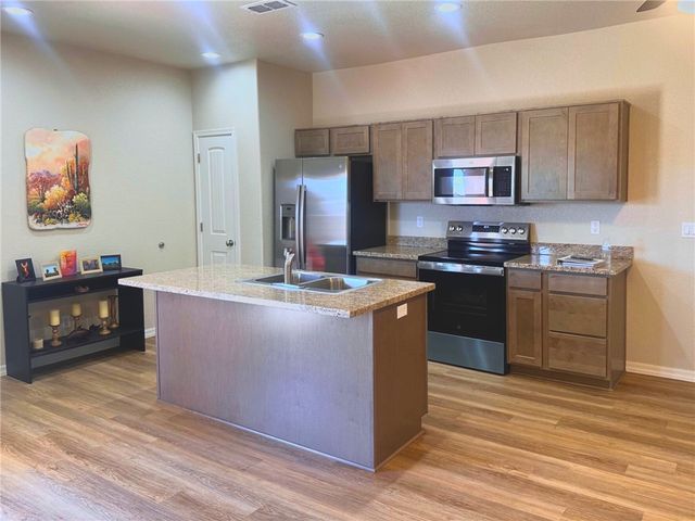 2910 E Colina Cerbat, Kingman, AZ 86409