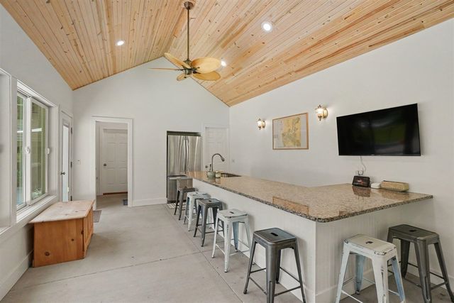 16033 Waterleaf Trail, Spring Lake, MI 49456
