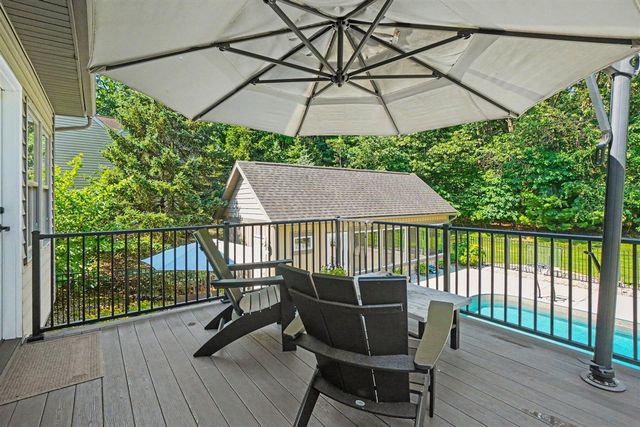 16033 Waterleaf Trail, Spring Lake, MI 49456