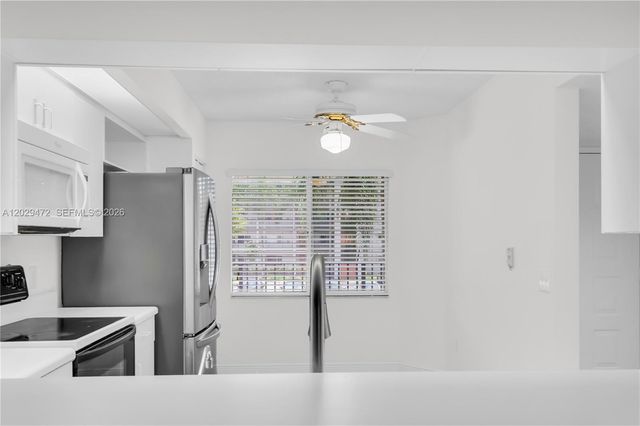 750 SW 138th Ave 202F, Pembroke Pines, FL 33027