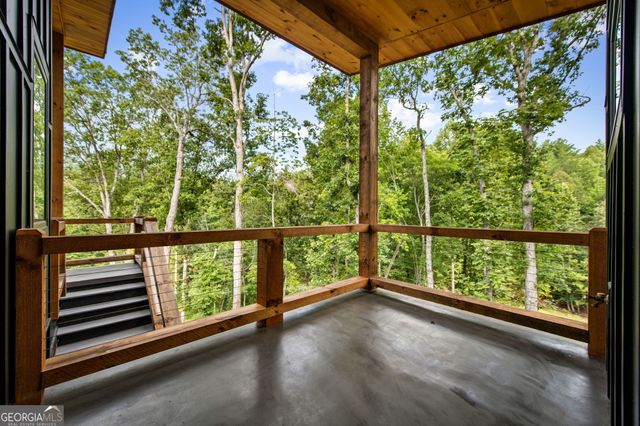 265 Park Glen Lane, Mineral Bluff, GA 30559