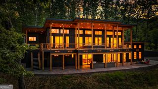 265 Park Glen Lane, Mineral Bluff, GA 30559