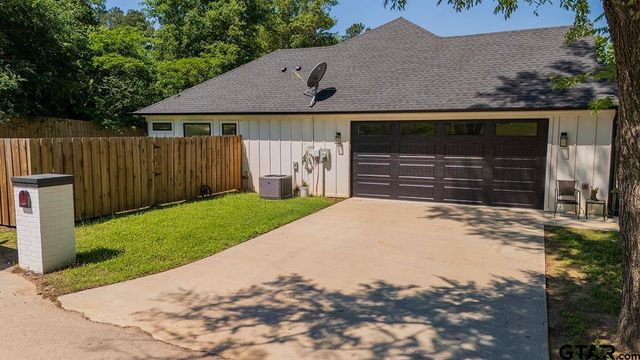 11069 Castleberry St, Brownsboro, TX 75756