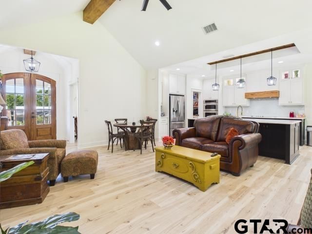 11069 Castleberry St, Brownsboro, TX 75756