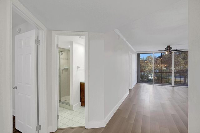 4501 NE 21 Avenue 207, Fort Lauderdale, FL 33308