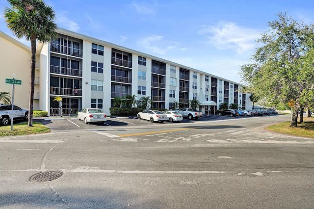 4501 NE 21 Avenue 207, Fort Lauderdale, FL 33308