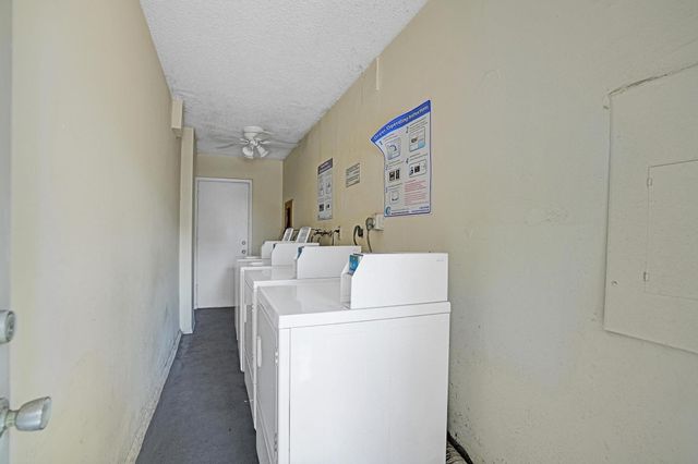 4501 NE 21 Avenue 207, Fort Lauderdale, FL 33308