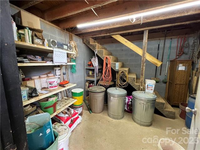 4338 Calico Road, Lenoir, NC 28645