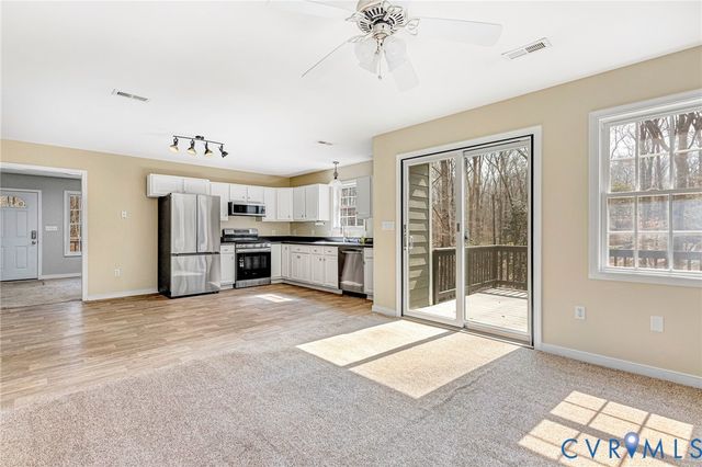 224 Walnut Ln, Aylett, VA 23086