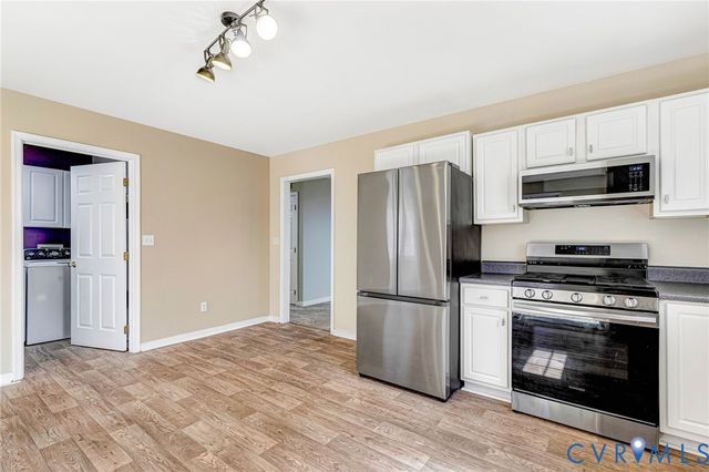 224 Walnut Ln, Aylett, VA 23086