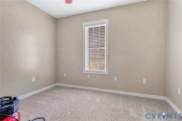 224 Walnut Ln, Aylett, VA 23086