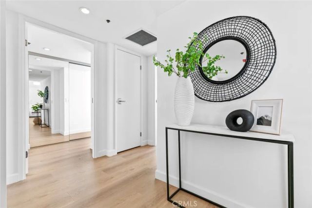 343 Pioneer Drive 1101, Glendale, CA 91203