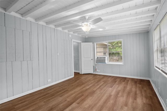 623 18th Avenue N, Texas City, TX 77590