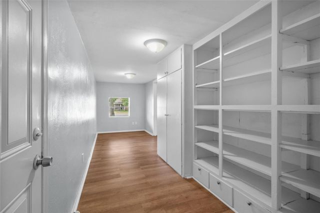 623 18th Avenue N, Texas City, TX 77590