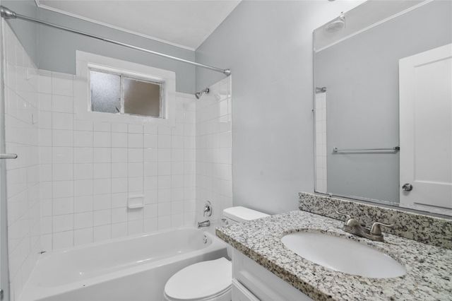 623 18th Avenue N, Texas City, TX 77590