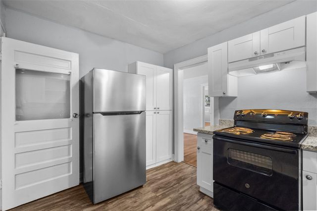 623 18th Avenue N, Texas City, TX 77590