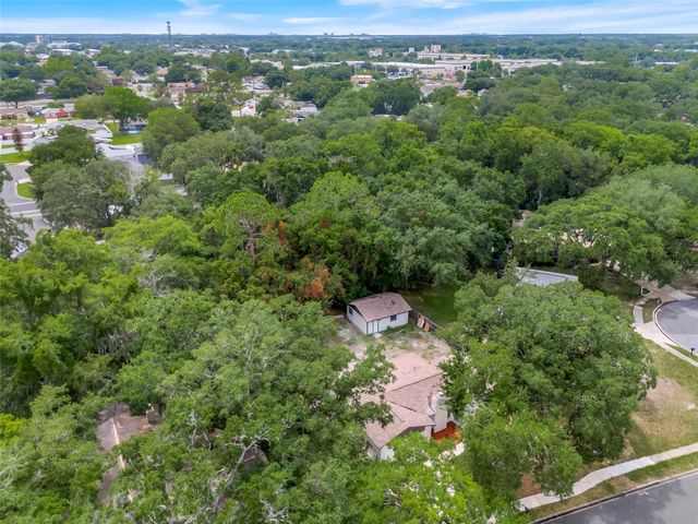 2418 BROOKSIDE AVENUE, Kissimmee, FL 34744