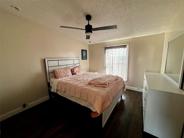 312 Choice Drive, Palmer, TX 75152